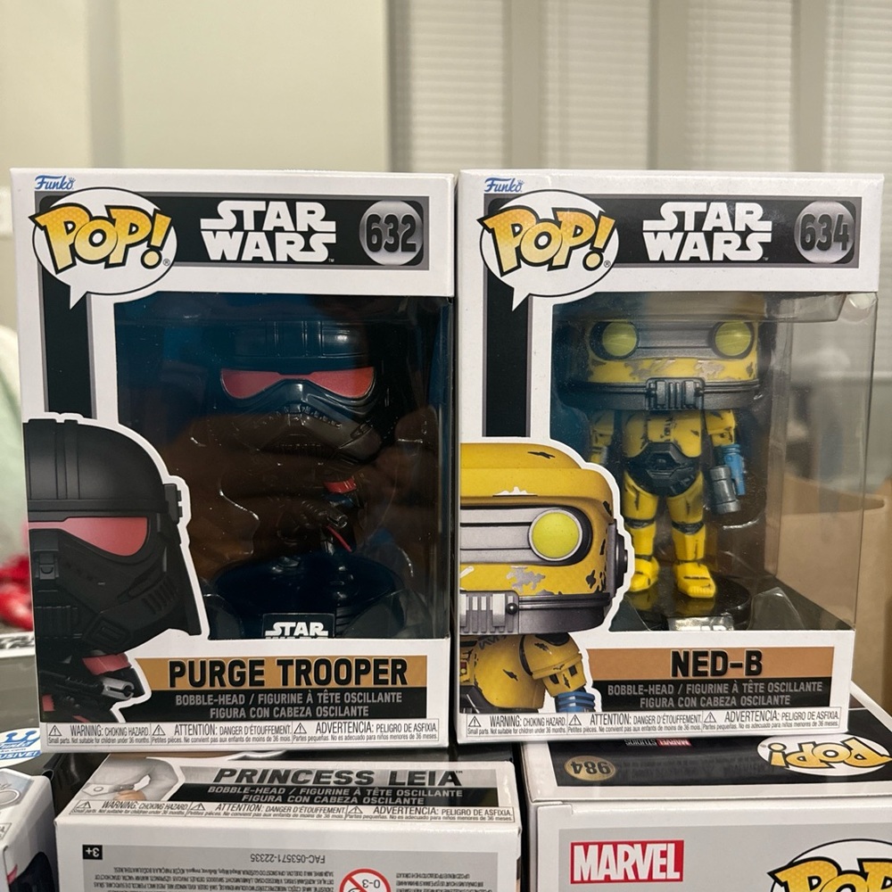 COMPLETE YOUR STAR WARS FUNKO POP COLLECTION AND GET A SURPRISE!